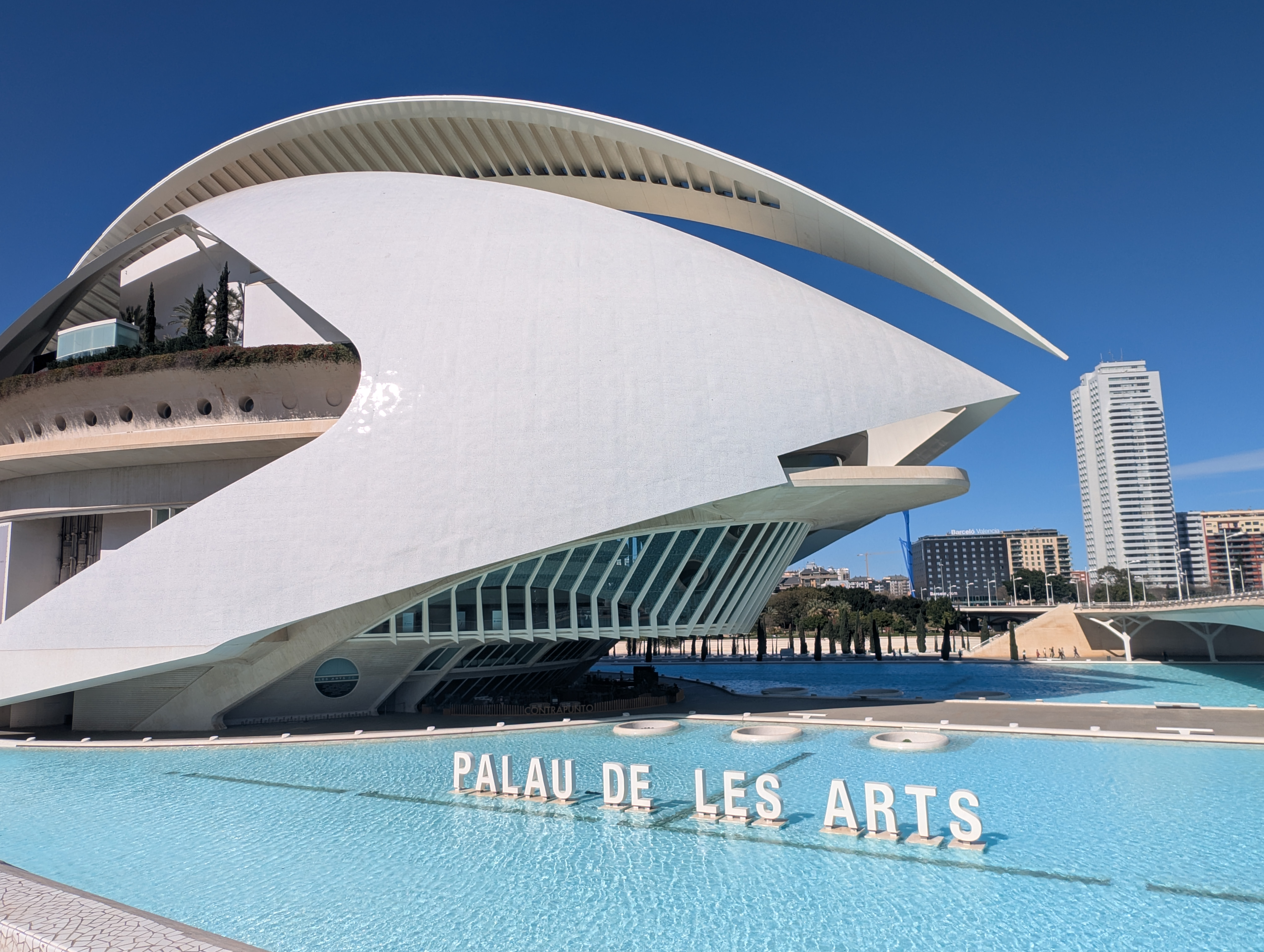 La Ciudad de las Artes y Las Ciencias en Valencia: Esto NO Parece Real